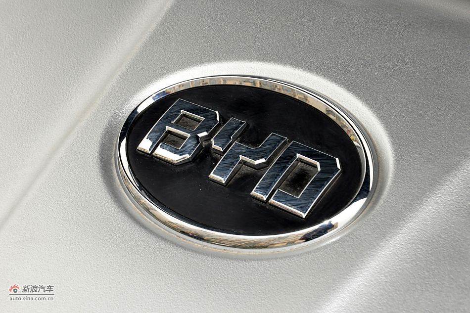 2011款比亚迪S6高清到店实拍