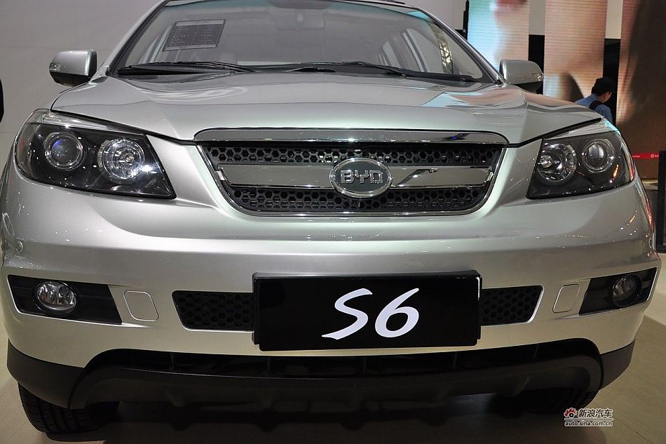 比亚迪S6