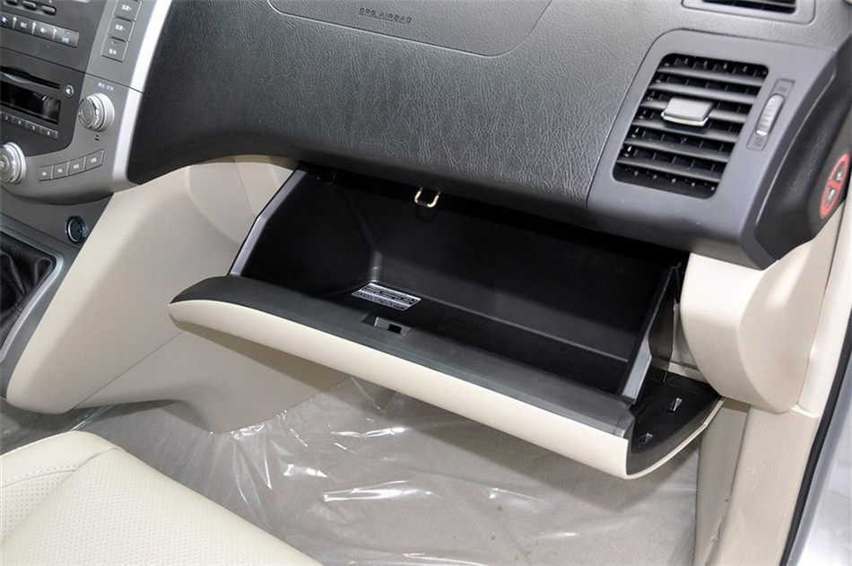 2013款 劲悦版 2.4L MT 豪华型 内饰