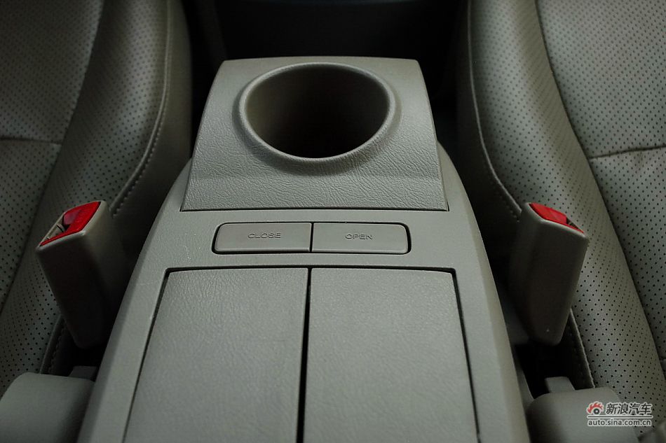 比亚迪E6纯电动车内饰实拍