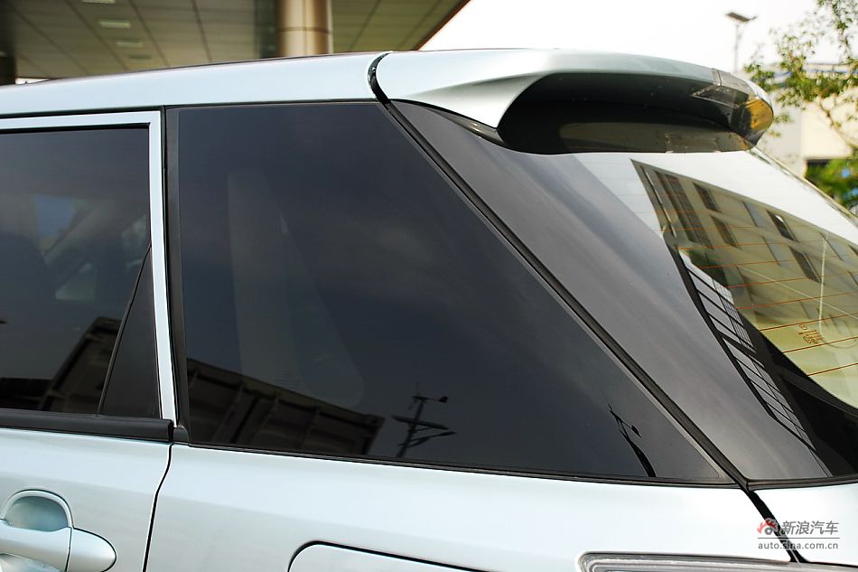 比亚迪E6纯电动车外观实拍