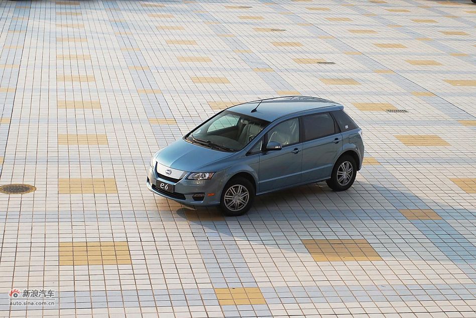 比亚迪e6 CVT纯电动车