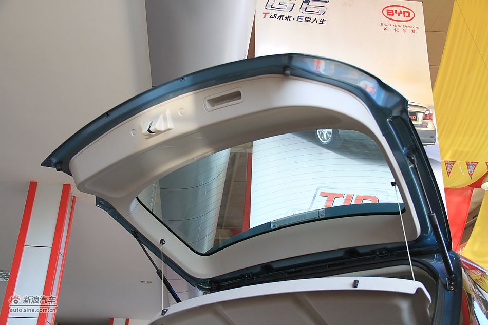 2011款比亚迪e6到店实拍