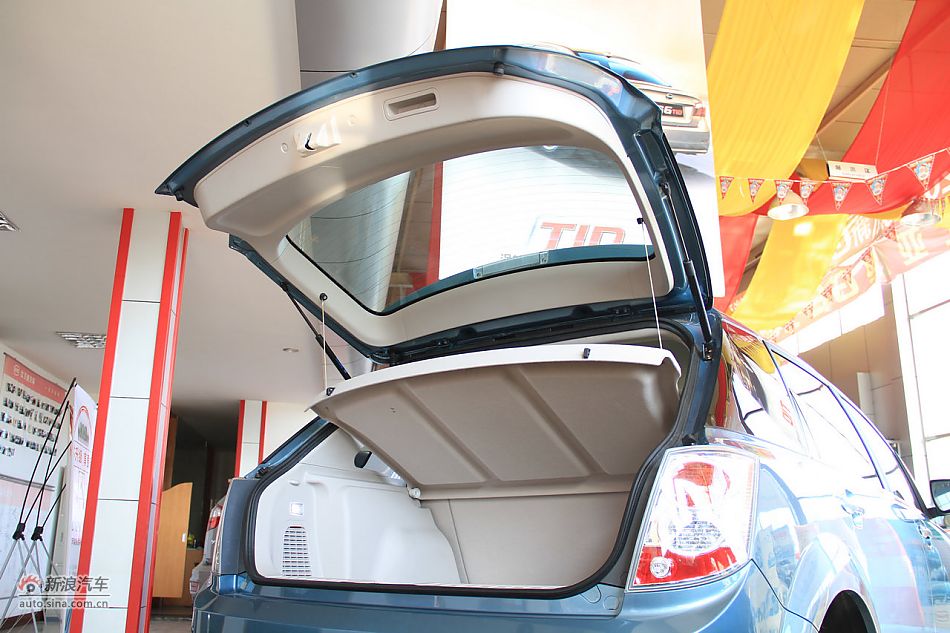 2011款比亚迪e6到店实拍