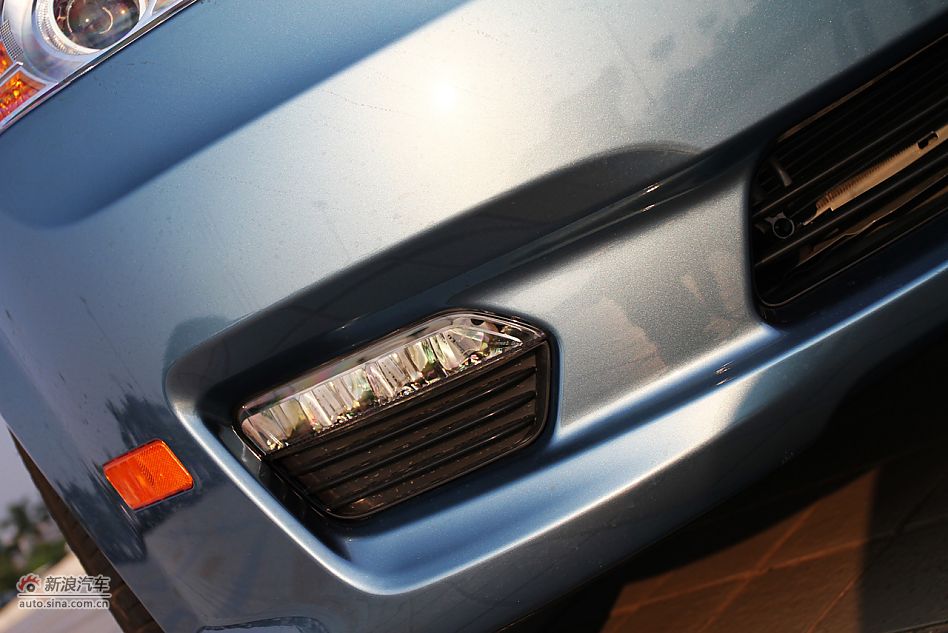 比亚迪e6 CVT纯电动车