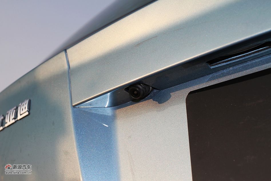 比亚迪e6 CVT纯电动车