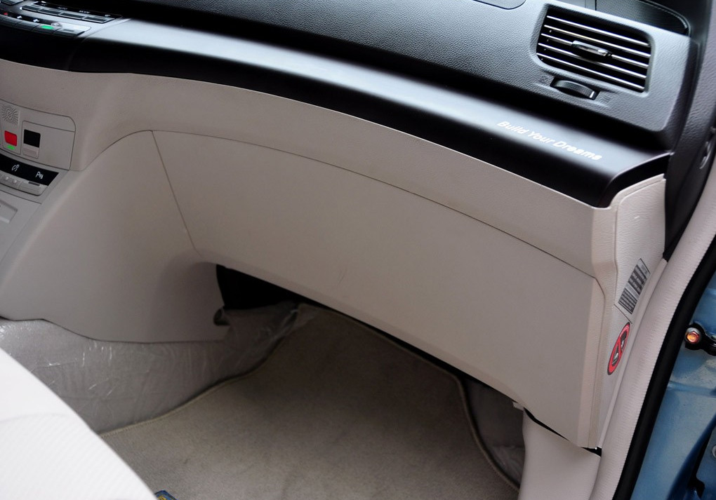 比亚迪e6先行者 2012款 内饰