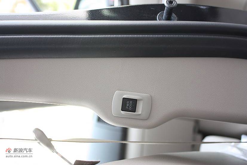 马自达8内饰及细节