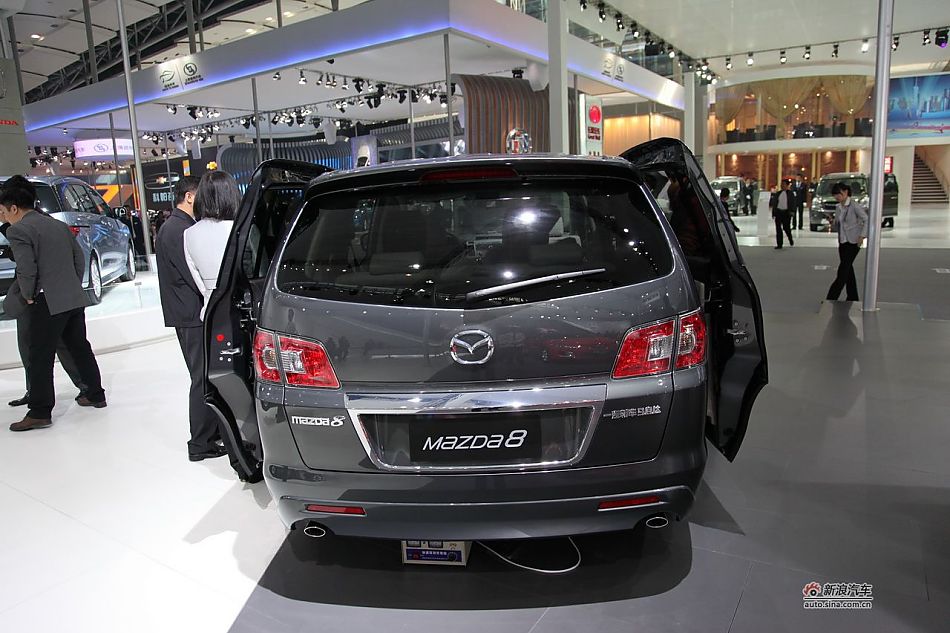 马自达8