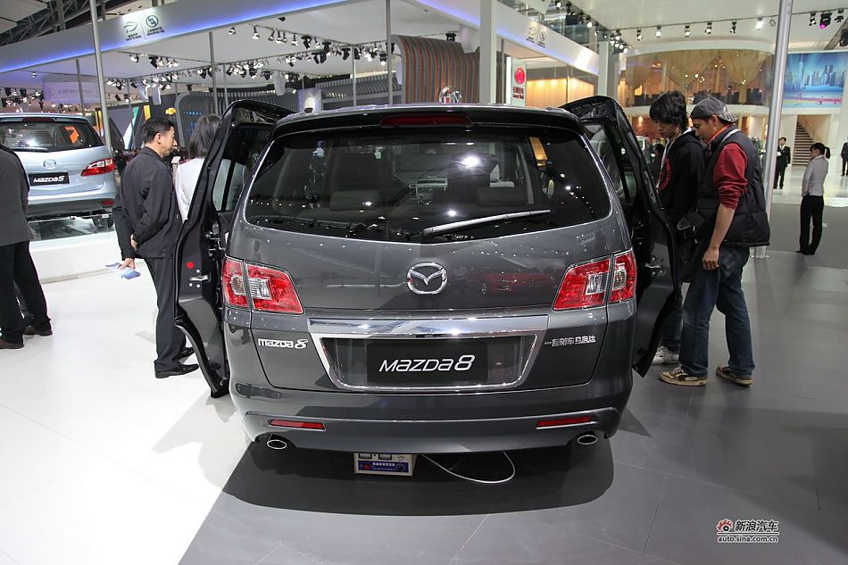 马自达8