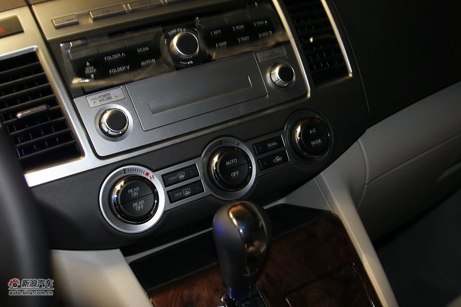 马自达8下线现场车型实拍