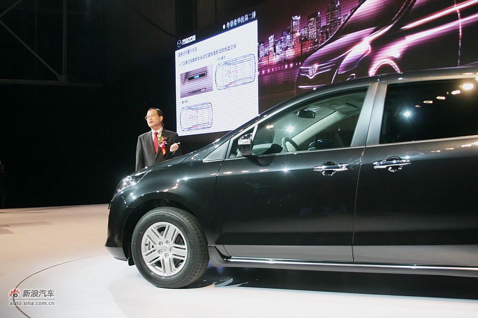 马自达8下线现场车型实拍