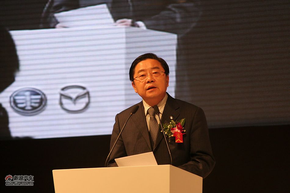 第一汽车集团公司总经理 徐建一