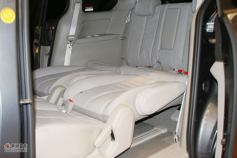 马自达8下线现场车型实拍