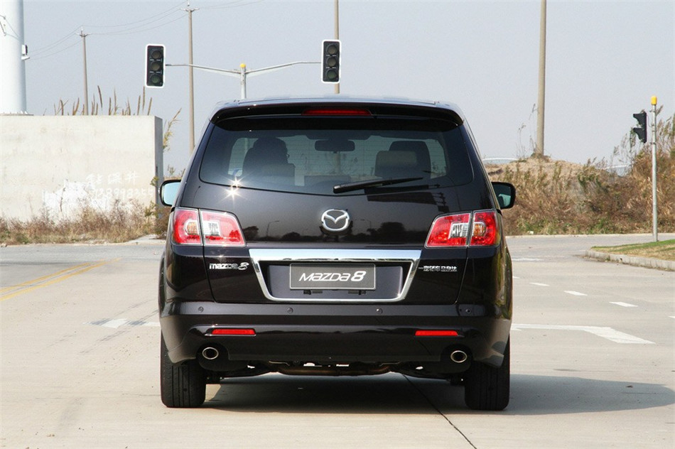 马自达8 2013款 2.5L AT 至尊版 外观
