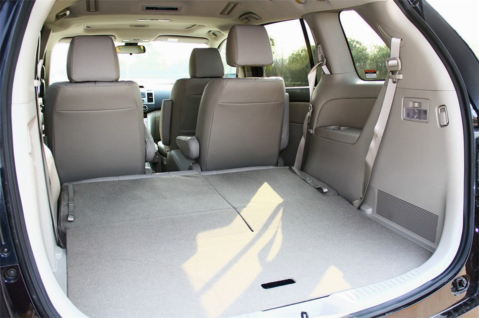 马自达8 2013款 2.5L AT 至尊版 空间