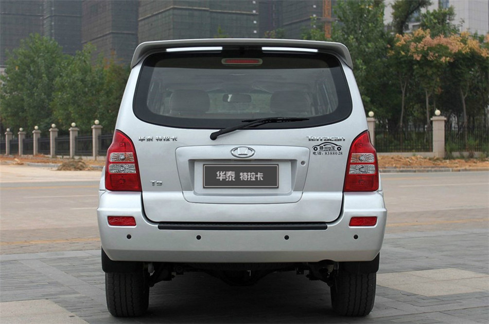 2010款 2.4L 两驱 MT 豪华型 外观