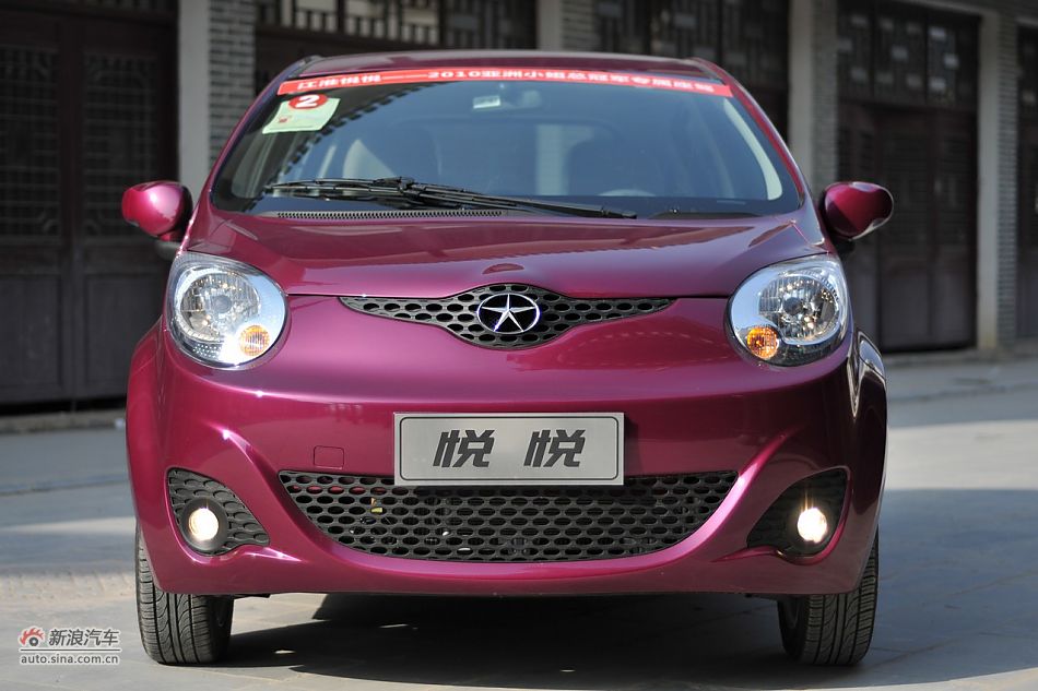 2011款悦悦整车实拍