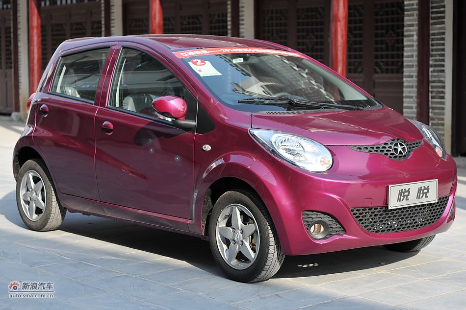 2011款悦悦整车实拍