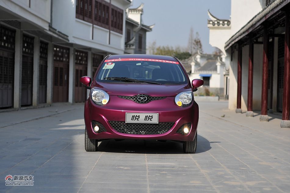 2011款悦悦整车实拍