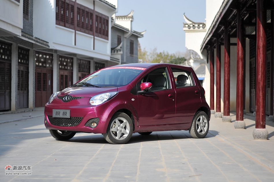 2011款悦悦整车实拍