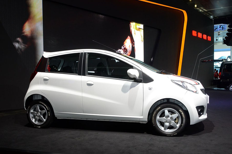 2014款 J2 1.0L 豪华型 外观