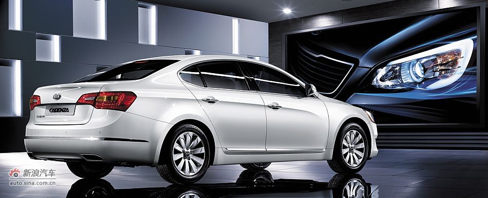 2010款起亚凯尊官图