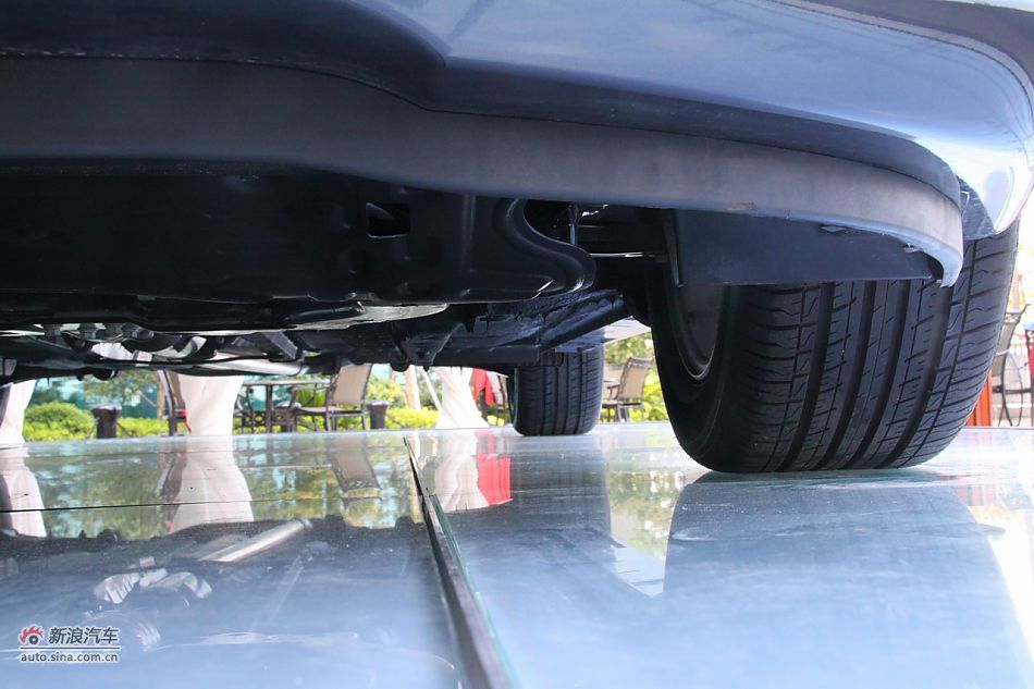 进口起亚凯尊上市现场图