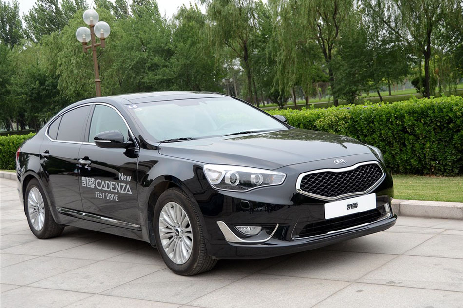 2013款凯尊2.4L 旗舰型 外观