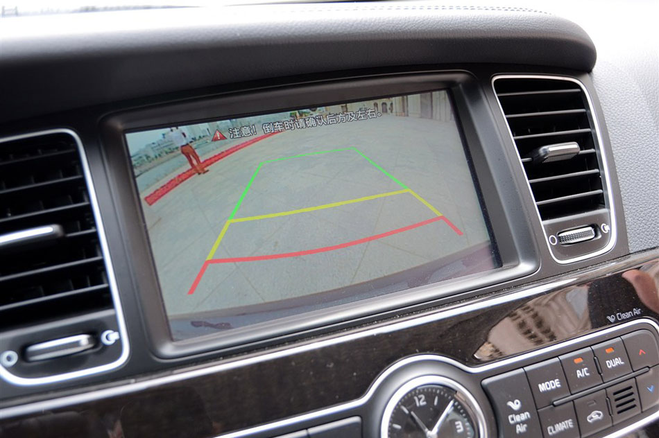 2013款凯尊2.4L 旗舰型 内饰