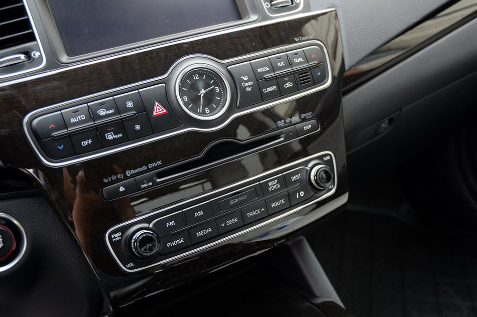 2013款凯尊2.4L 旗舰型 内饰