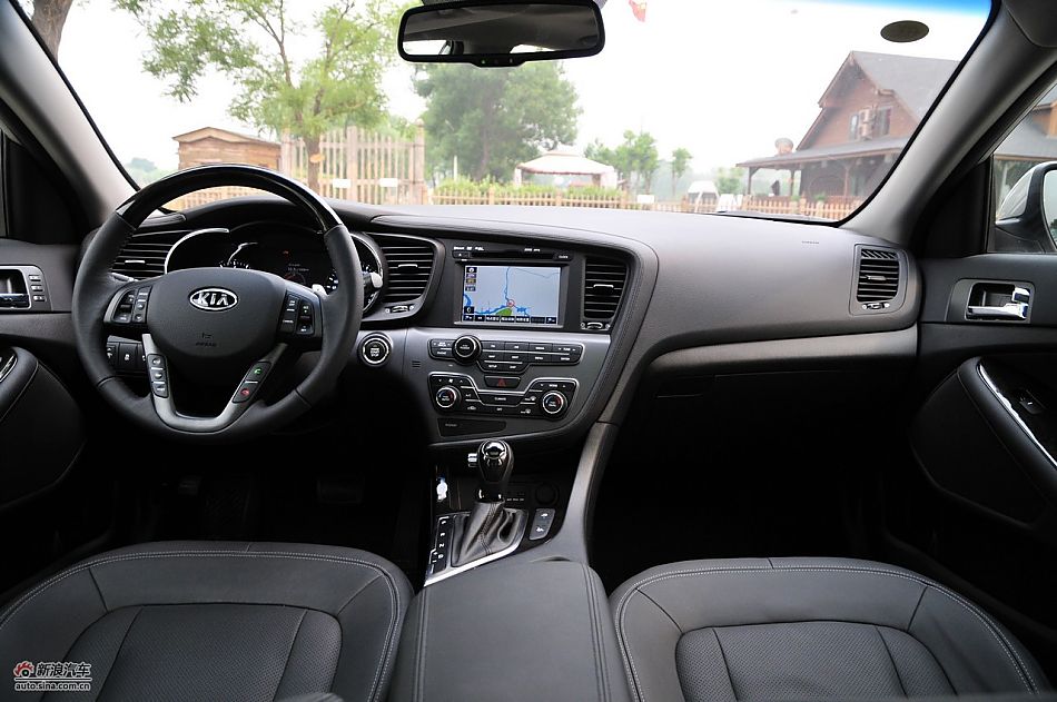 2011款东风悦达起亚K5