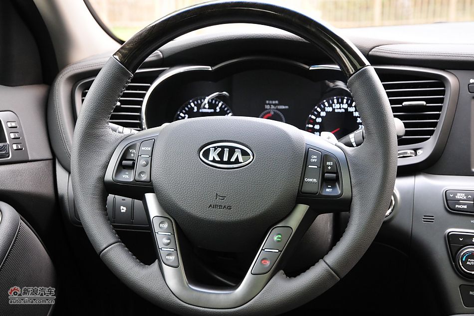 2011款东风悦达起亚K5