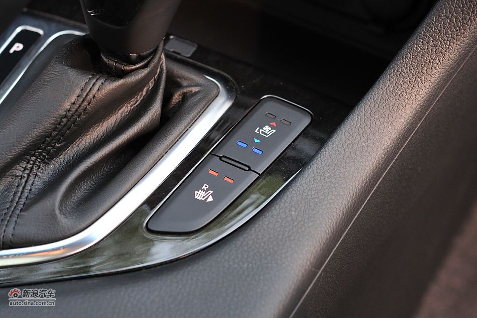 2011款东风悦达起亚K5