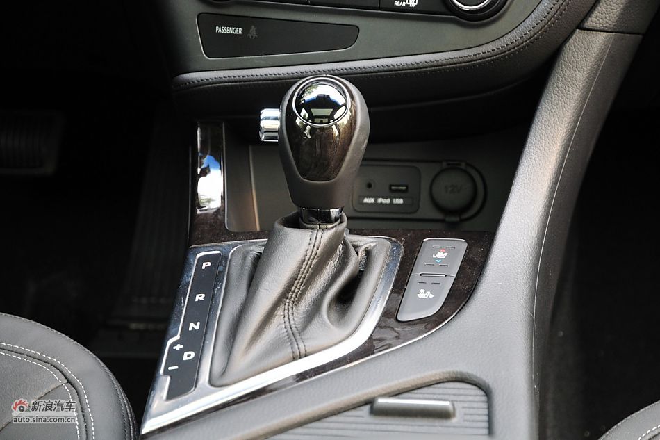 2011款东风悦达起亚K5