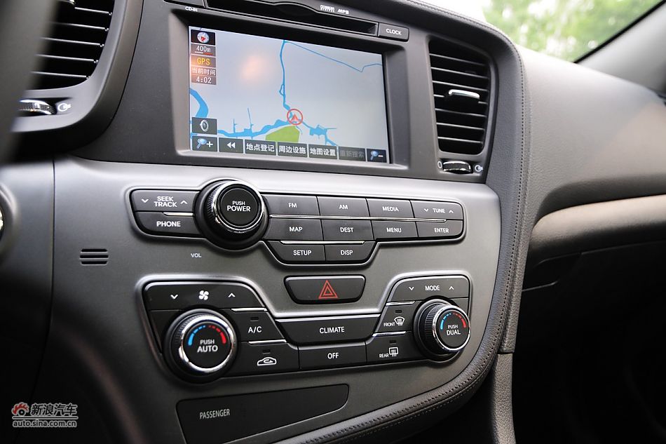 2011款东风悦达起亚K5