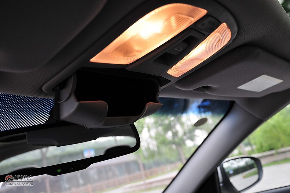 2011款东风悦达起亚K5