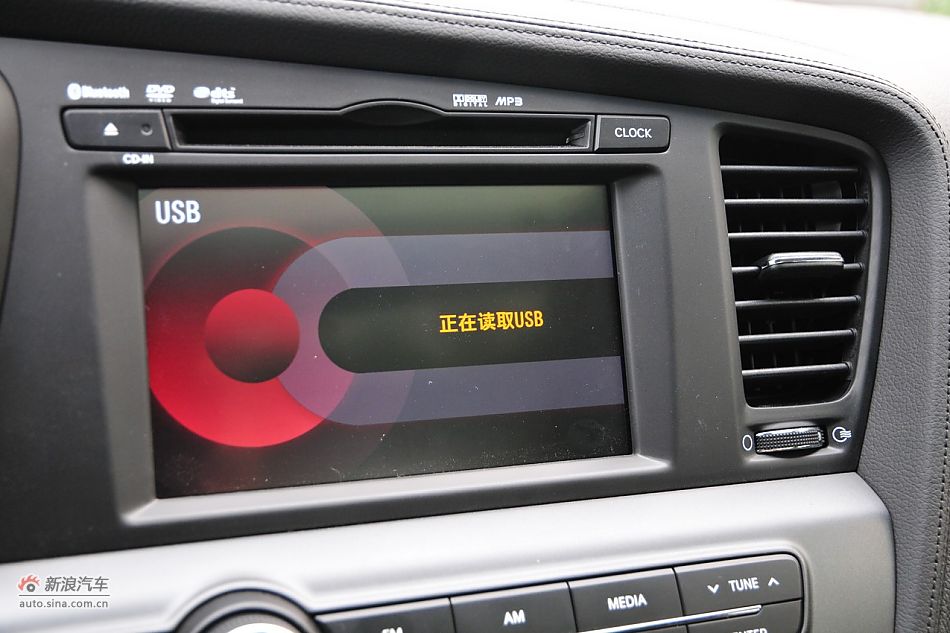 2011款东风悦达起亚K5