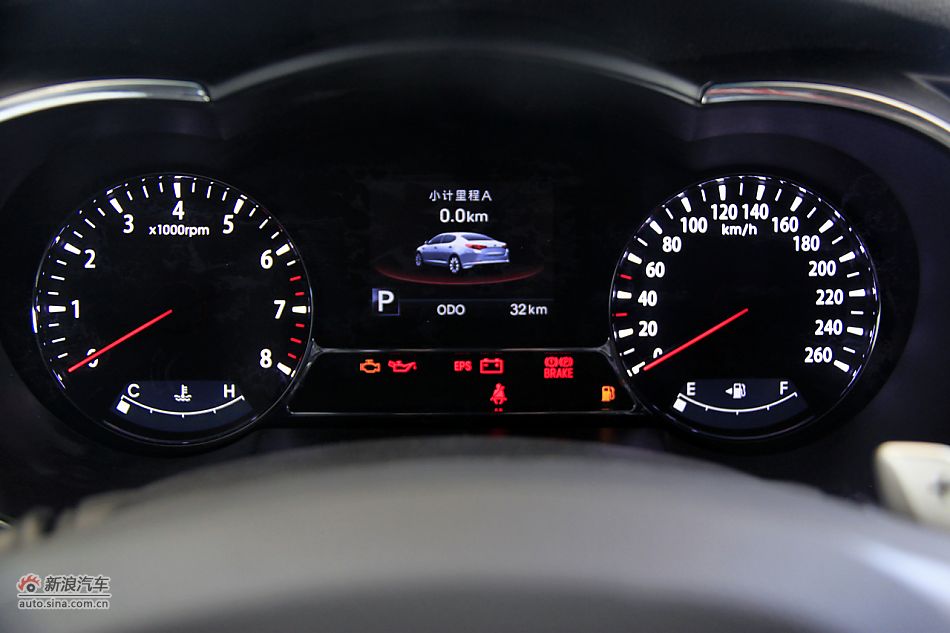 2011款起亚K5高清到店实拍