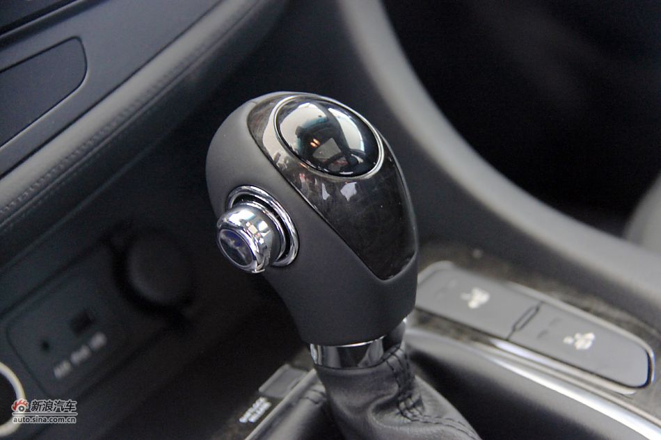 2011款起亚K5高清到店实拍