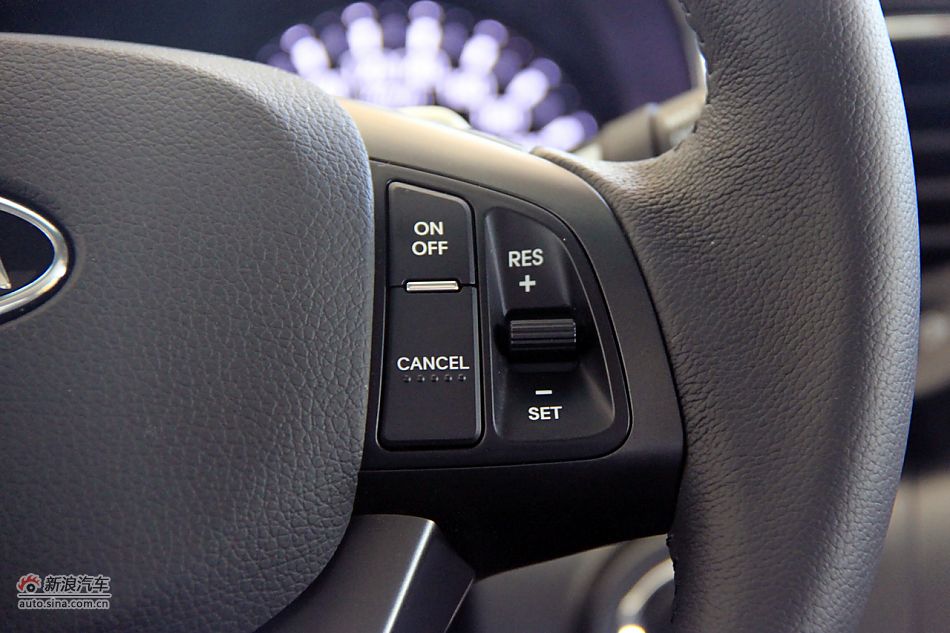 2011款起亚K5高清到店实拍