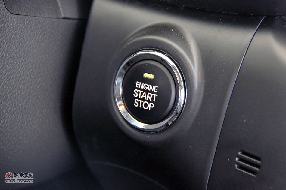 2011款起亚K5高清到店实拍