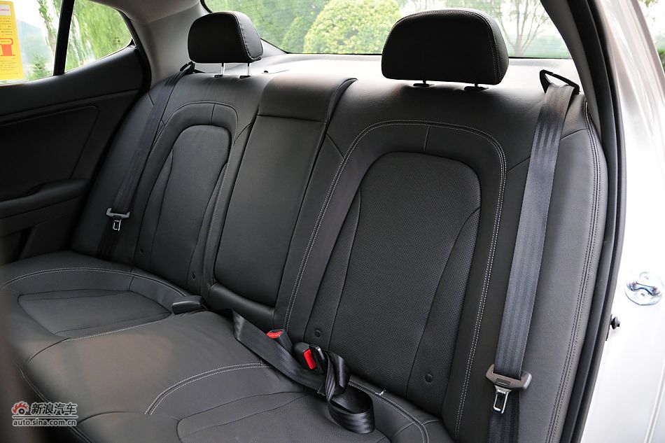 2011款东风悦达起亚K5