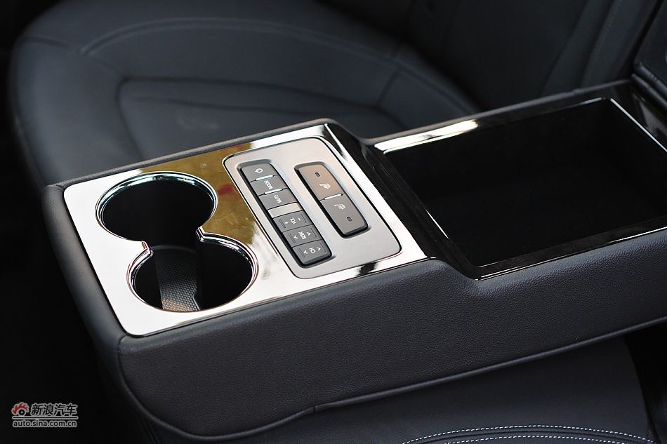 2011款东风悦达起亚K5