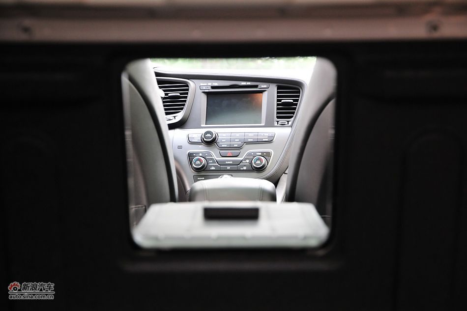 2011款东风悦达起亚K5