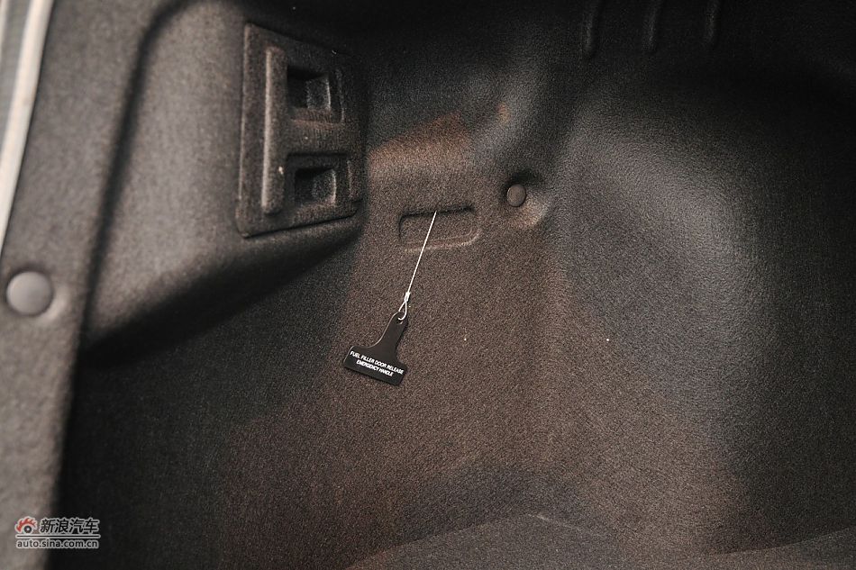 2011款东风悦达起亚K5