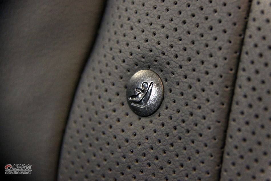 2011款起亚K5高清到店实拍