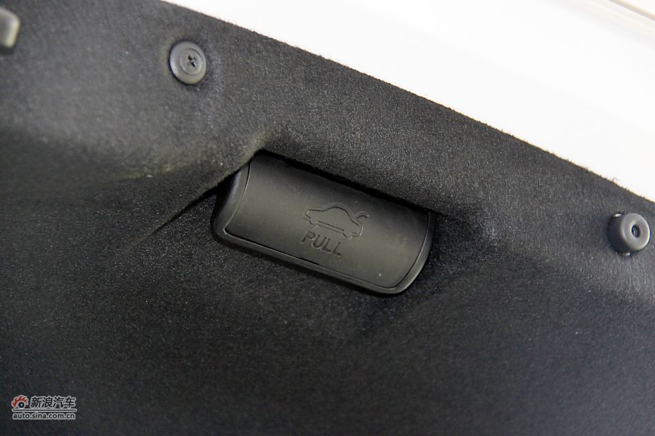 2011款起亚K5高清到店实拍