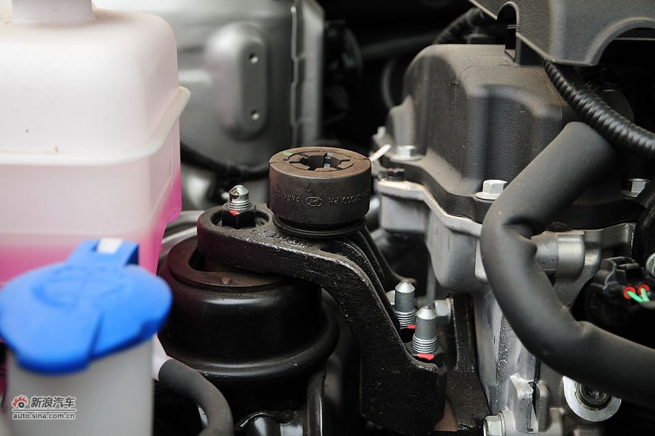 2011款东风悦达起亚K5