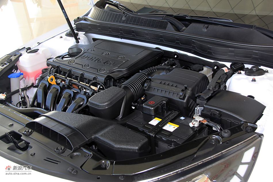 2011款起亚K5高清到店实拍